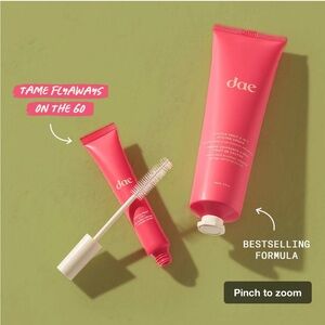 Dae Pink Hair Styling Cream + Wand NWT
